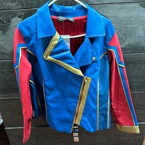 NEW-Marvel by Her Universe Woman Jacket Size US XL, Red, Blue, Gold, w/zipper